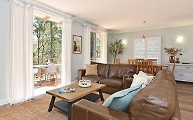 Villa 2Br Pinot Grigio Villa Located Within Cypress Lakes Resort